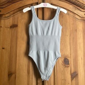 NWOT OQQ Ribbed Sleeveless Tummy Control Bodysuit